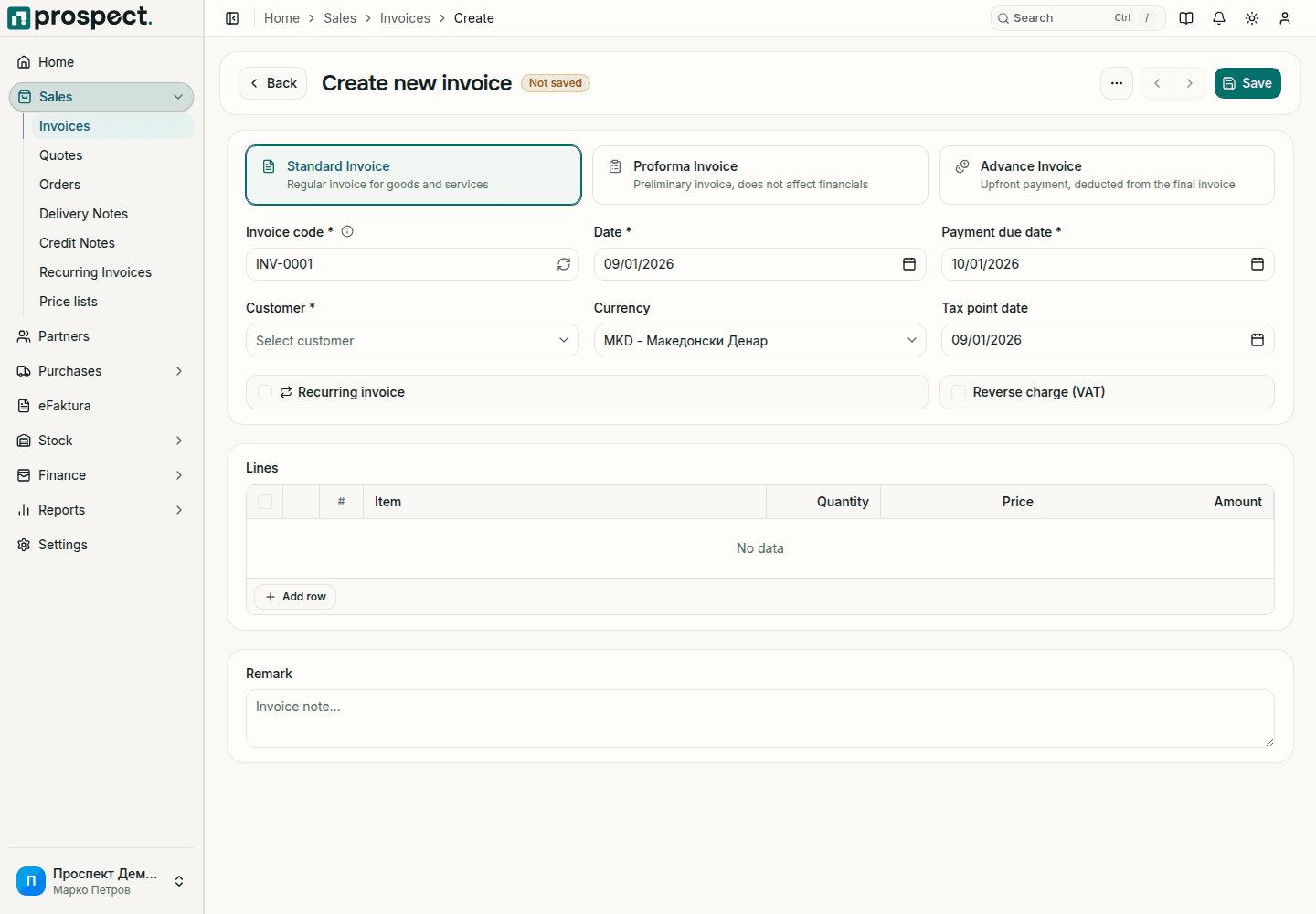 New invoice form with the three invoice types, invoice code, date, payment due date, customer, currency, tax point date, the Recurring invoice and Reverse charge options, lines and remark